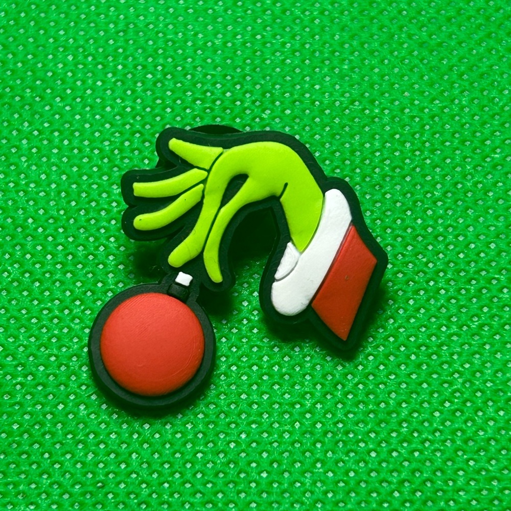 🌼 (5/$10 or 10/$15) NEW “Grinch Christmas” Fun Croc Shoe Charm Collection